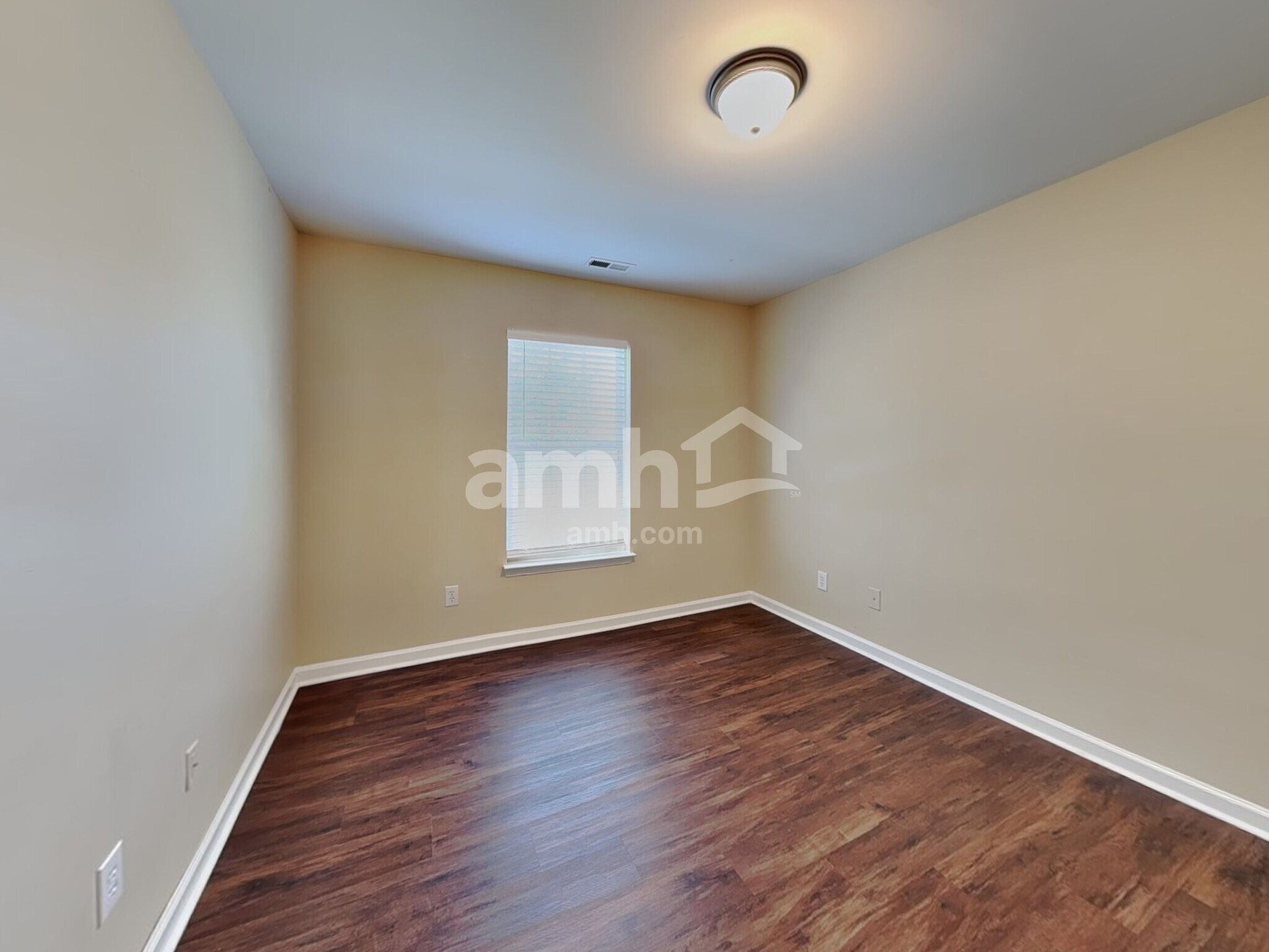 Building Photo - 7036 Spanglers Spring Way