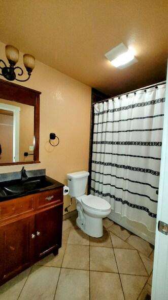 Building Photo - 3022 D St