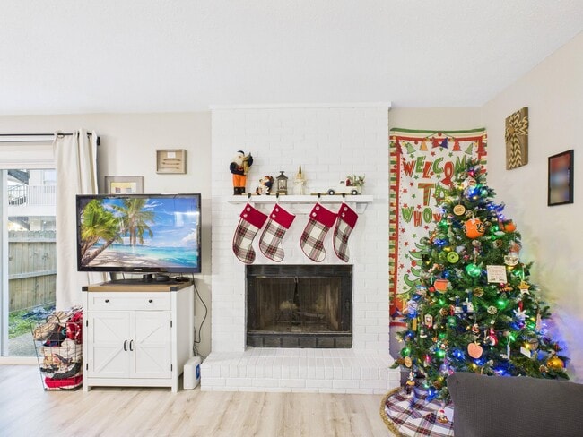 Building Photo - 309 Olympia Ct