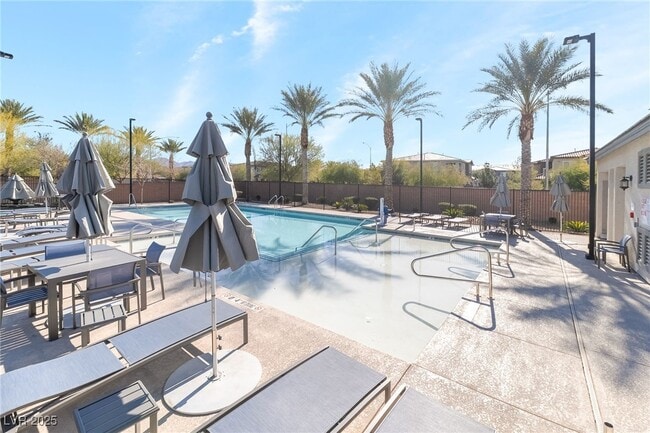 Building Photo - 20 Barbara Ln