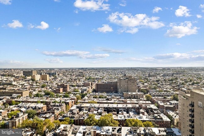 Building Photo - 1806 Rittenhouse Square