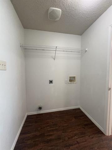 Building Photo - 1836 Vineridge Ln