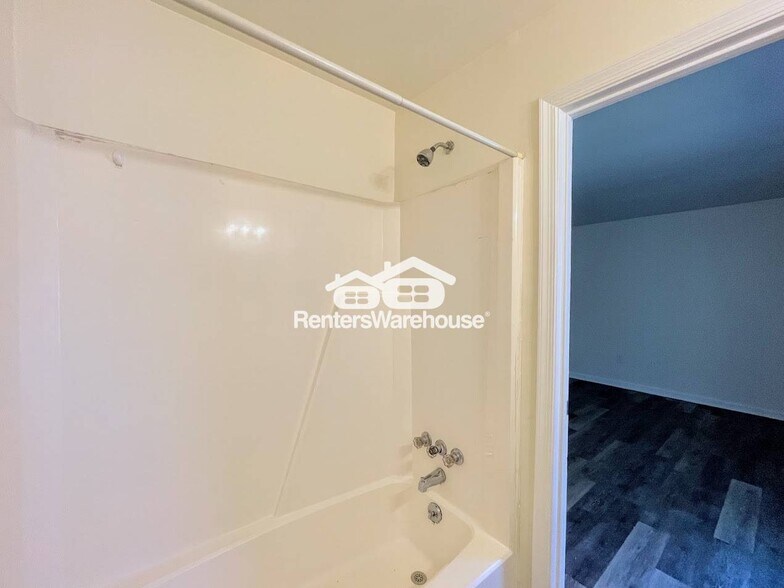 Building Photo - 2838 Eric Ct