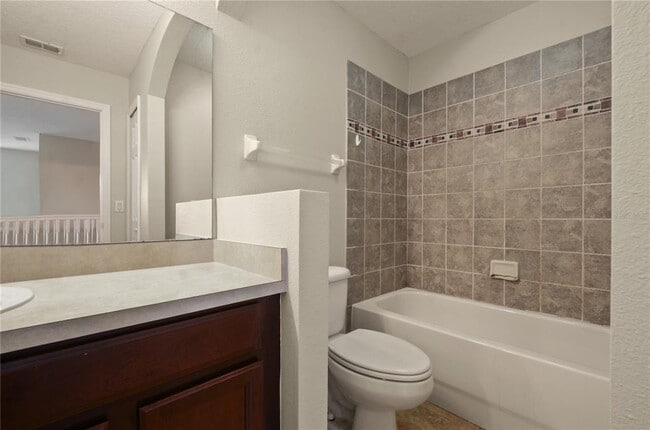 Building Photo - 889 Park Grove Ct