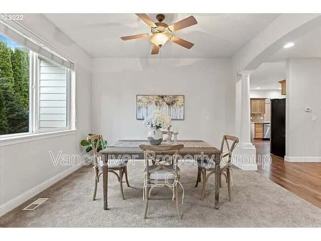 Building Photo - 2310 NE 158th Ave