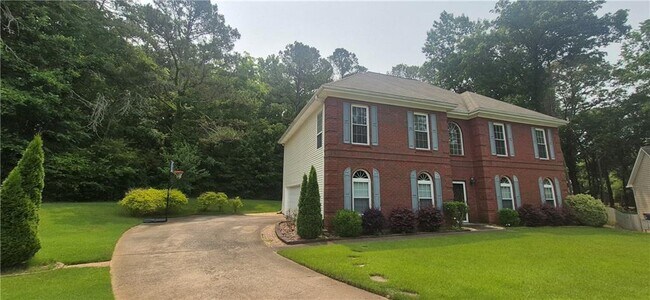 Building Photo - 4937 Chalden Ln NE