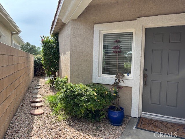 Building Photo - 904 Bergamo Ave