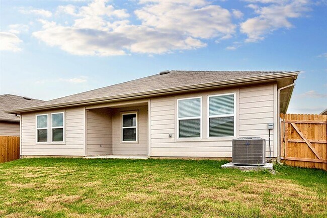 Building Photo - 5901 Xene Dr