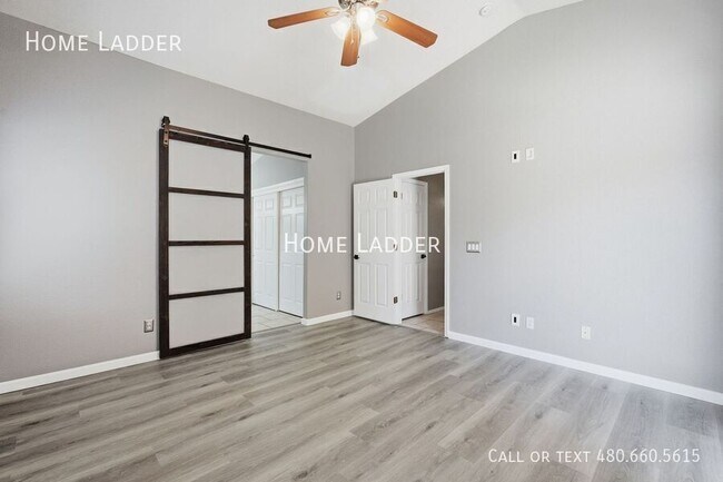Building Photo - 7817 W McRae Way
