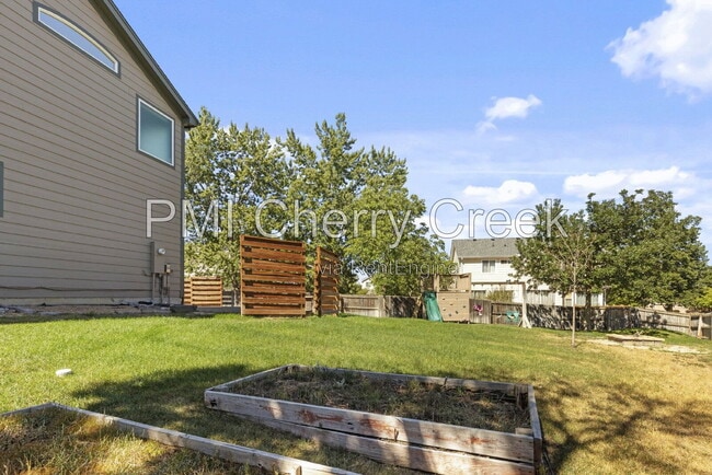 Building Photo - 2917 S Zeno Way