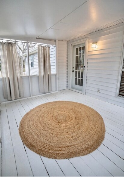 Building Photo - 101 Heathcote Ct