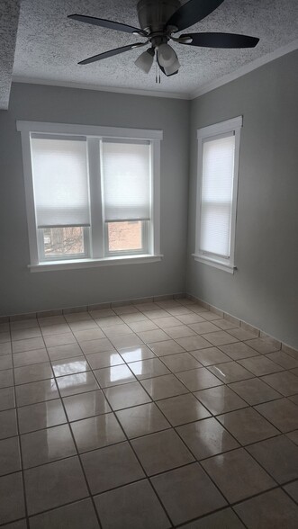 Building Photo - 1611 Elmwood Ave