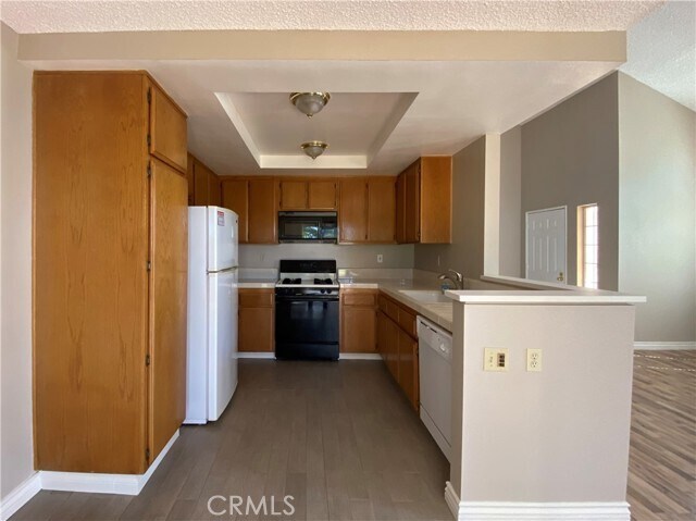 Building Photo - 425 La Costa Dr