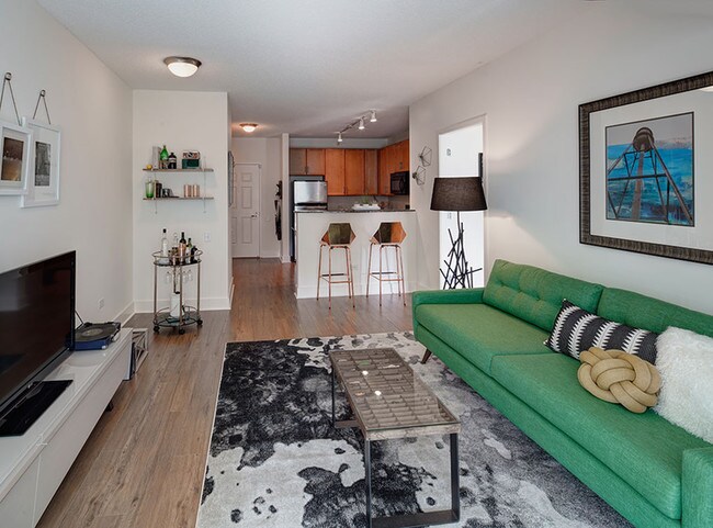 Amli 900 Chicago Il Apartment Finder