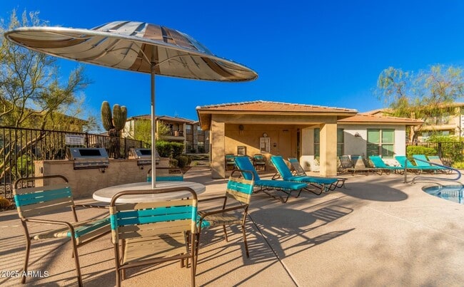 Building Photo - 5100 E Rancho Paloma Dr
