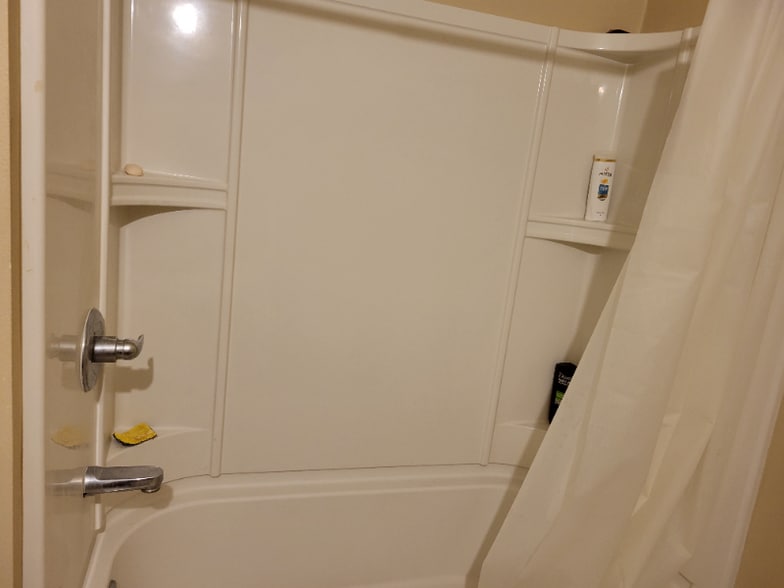 Building Photo - 1 Golden Lake Loop