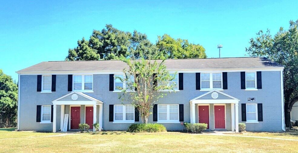 Midtown Oaks Townhomes 2500 Dauphinwood Dr Mobile AL 36606