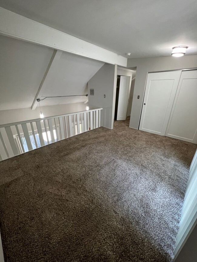 Interior Photo - Sixth Street Lofts