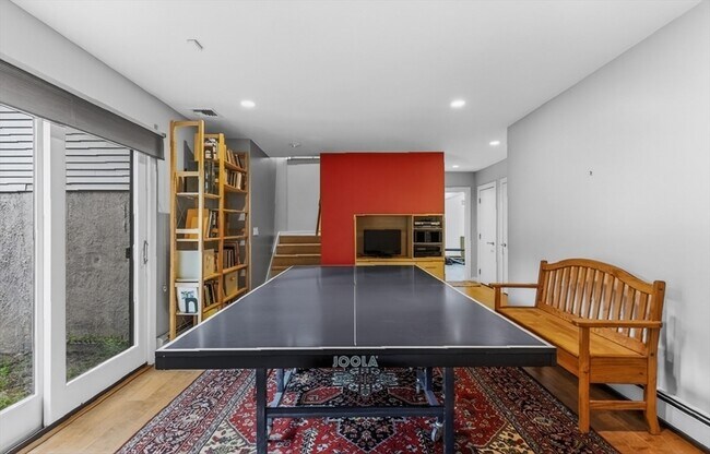 Building Photo - 15 Suban Pl