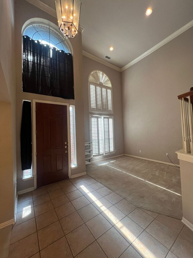 Building Photo - Custom Goodman home in Crimson Ridge w Pool!