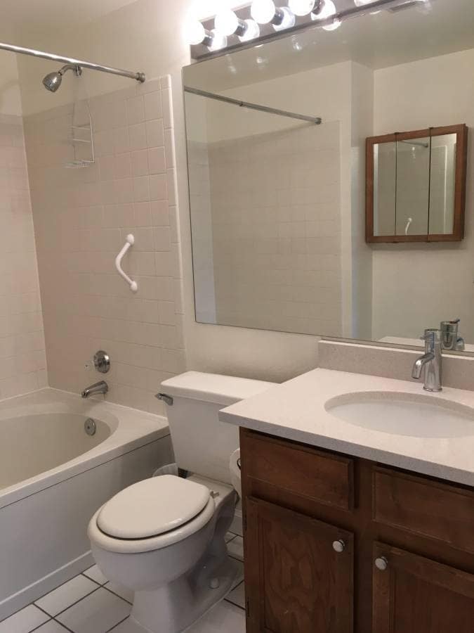 Building Photo - 7466 Singing Hills Dr