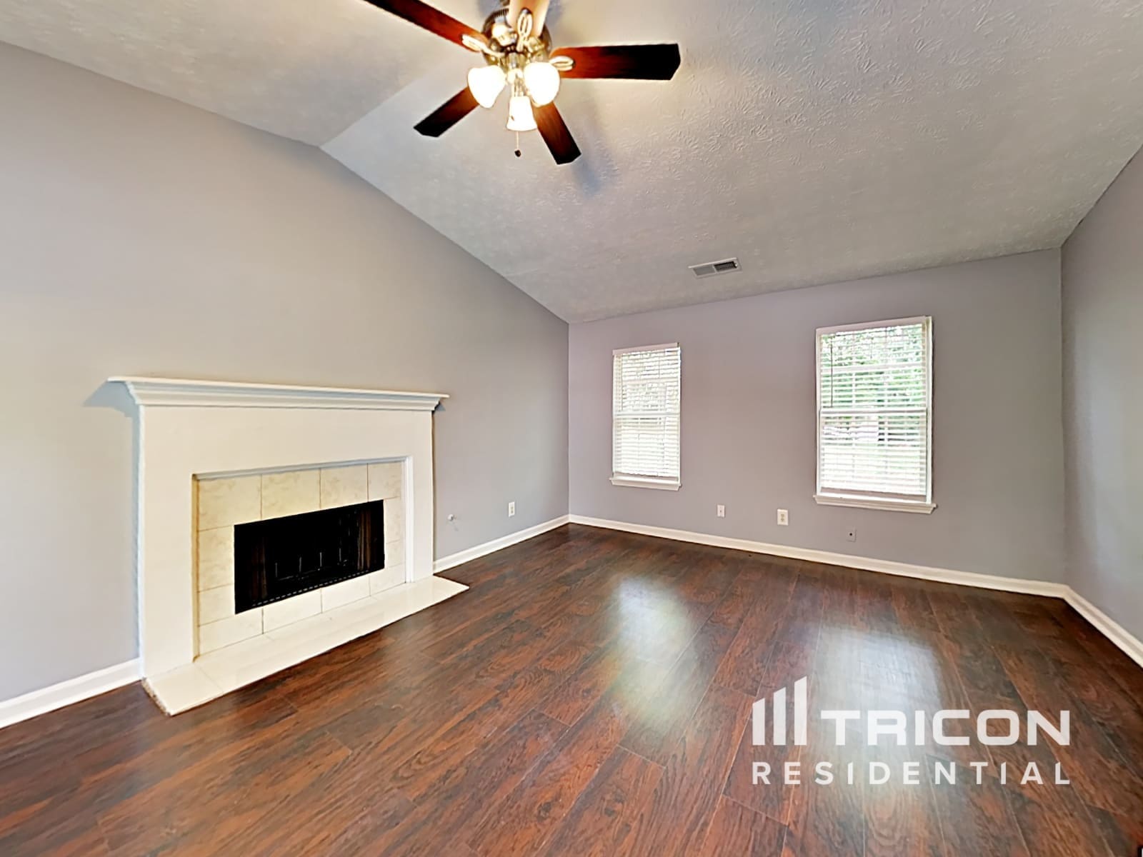 Building Photo - 303 Mephisto Cir