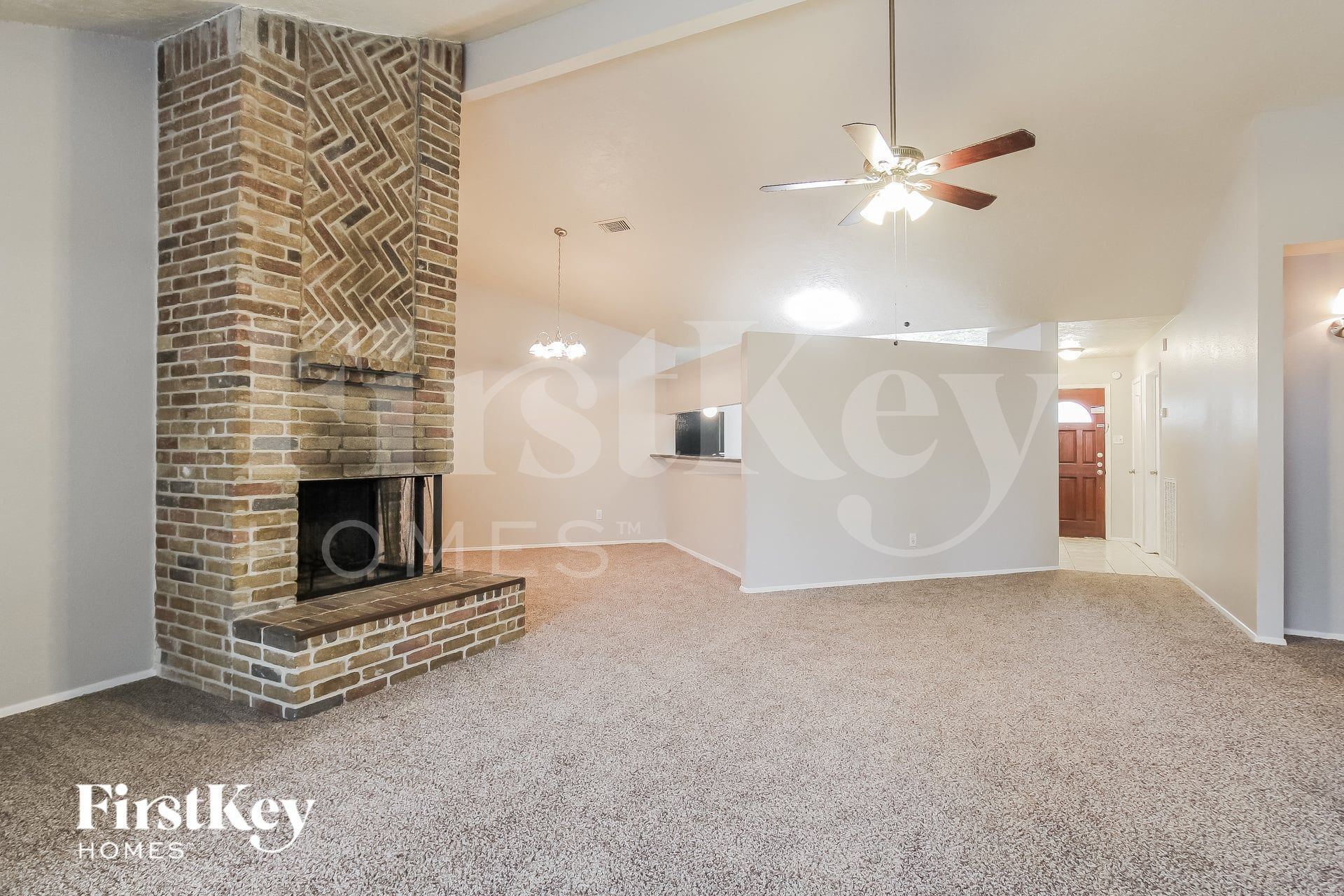 Building Photo - 4403 Pineville Ln