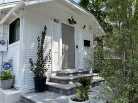 Building Photo - 1120 S Barrington Ave