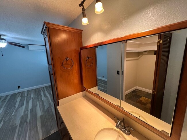 Building Photo - 348ADA