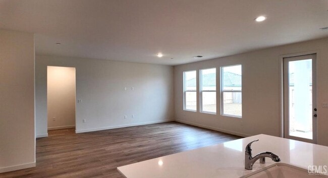 Building Photo - FREE RENT- Modern Farmhouse Beauty in Almond Creek | 3 Bed / 2 Bath | 1,665 Sq Ft | Covered Patio...