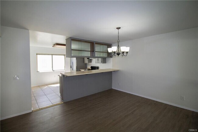 Building Photo - 6204 1/2 Shoup Avenue, Los Angeles, CA 91367 - 2 BR 3 BA townhouse