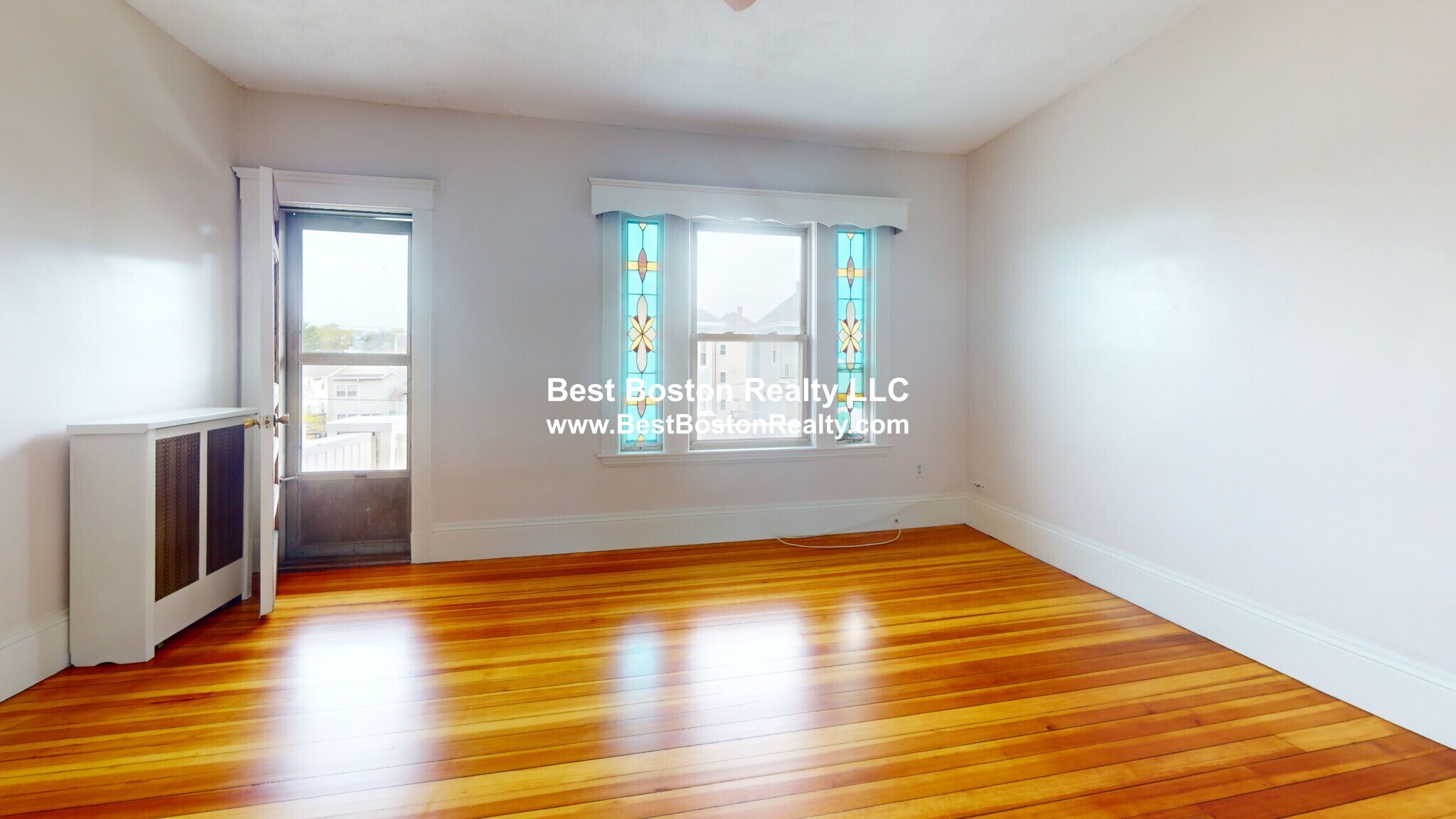 Building Photo - 24 Mayberry Ave