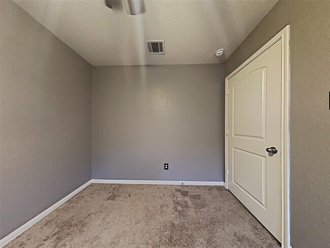 Building Photo - 1404 Breanna Ln