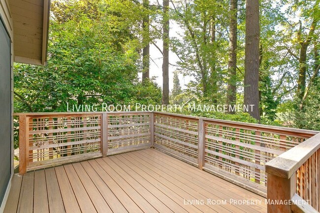 Building Photo - 9809 SW 49th Ave