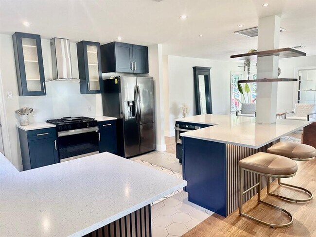 Building Photo - 4406 Airport Blvd