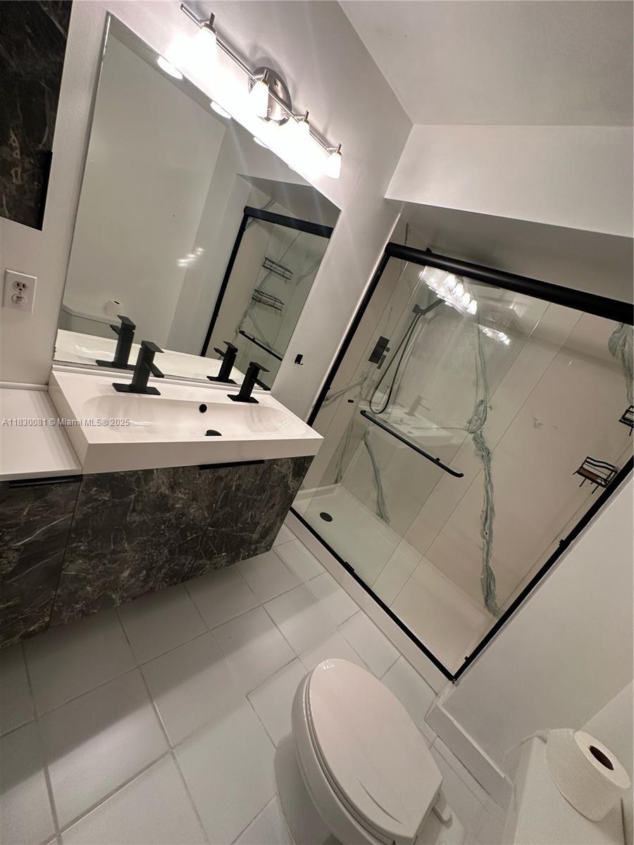 Building Photo - 8247 NW 8th Pl