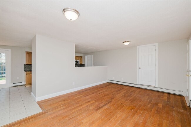 Building Photo - 125 Temi Rd