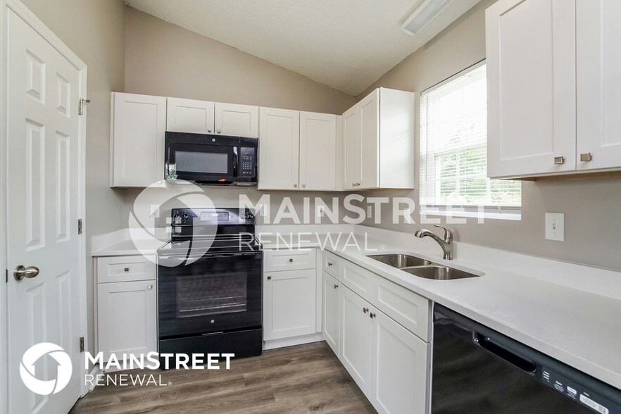 Building Photo - 121 Jethro Cir