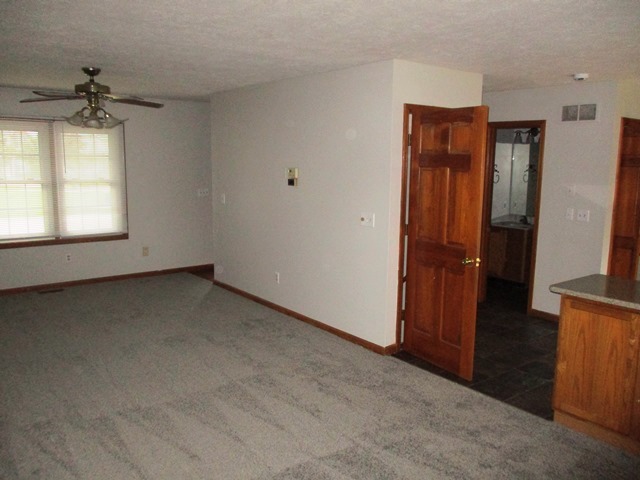 Building Photo - 1115 Chatham Ln