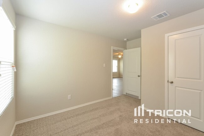 Building Photo - 7422 Summer Blossom Ct