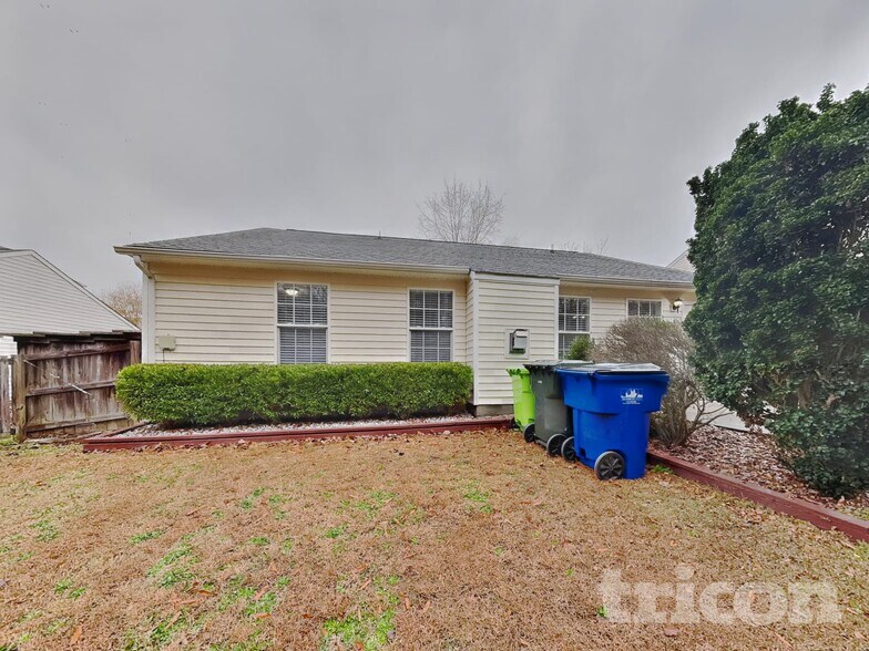 Building Photo - 3665 Watkins Ridge Ct