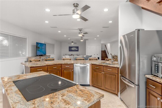 Building Photo - 3365 SE St Lucie Blvd