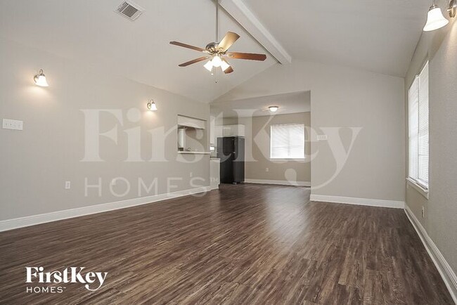 Building Photo - 7714 Dawnridge Dr