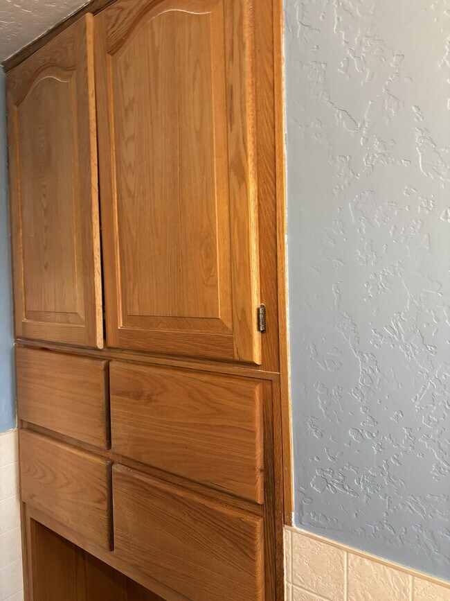 Building Photo - 296 S 100 E