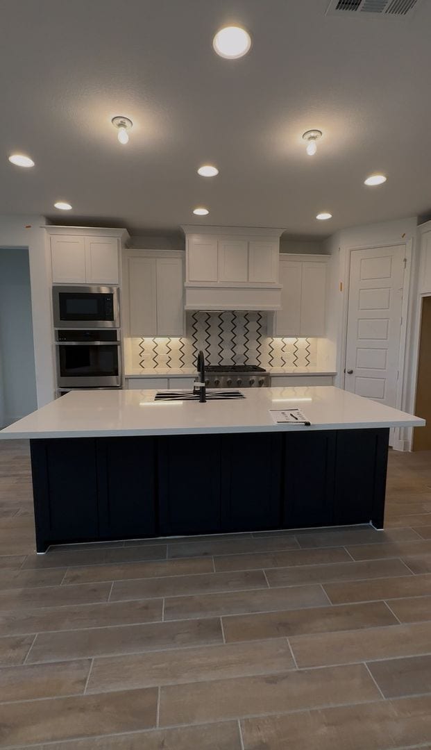 Building Photo - 3300 Little Bluestem Rd