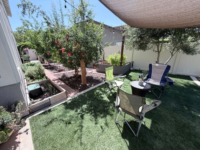 Building Photo - 3258 Meadow Side Pl