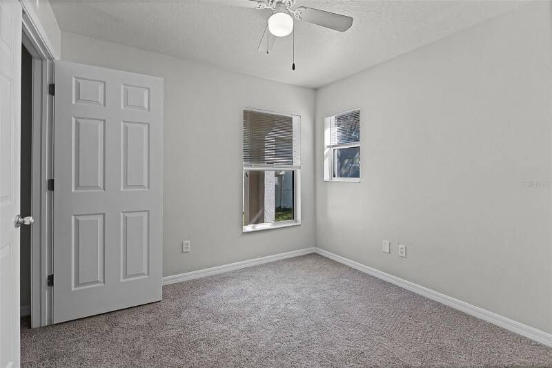 Building Photo - 11045 Golden Silence Dr