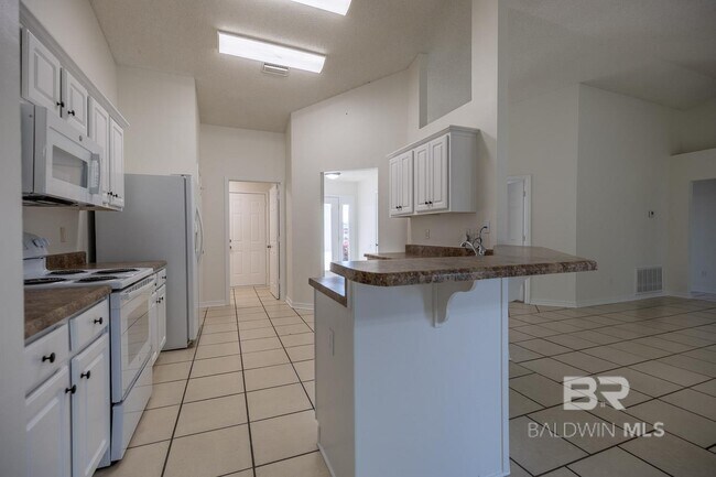 Building Photo - 2482 W Ashford Park Dr