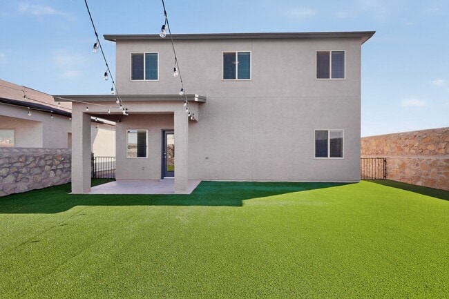 Building Photo - 9930 Isla Pl