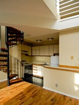 Building Photo - Princess Apartments